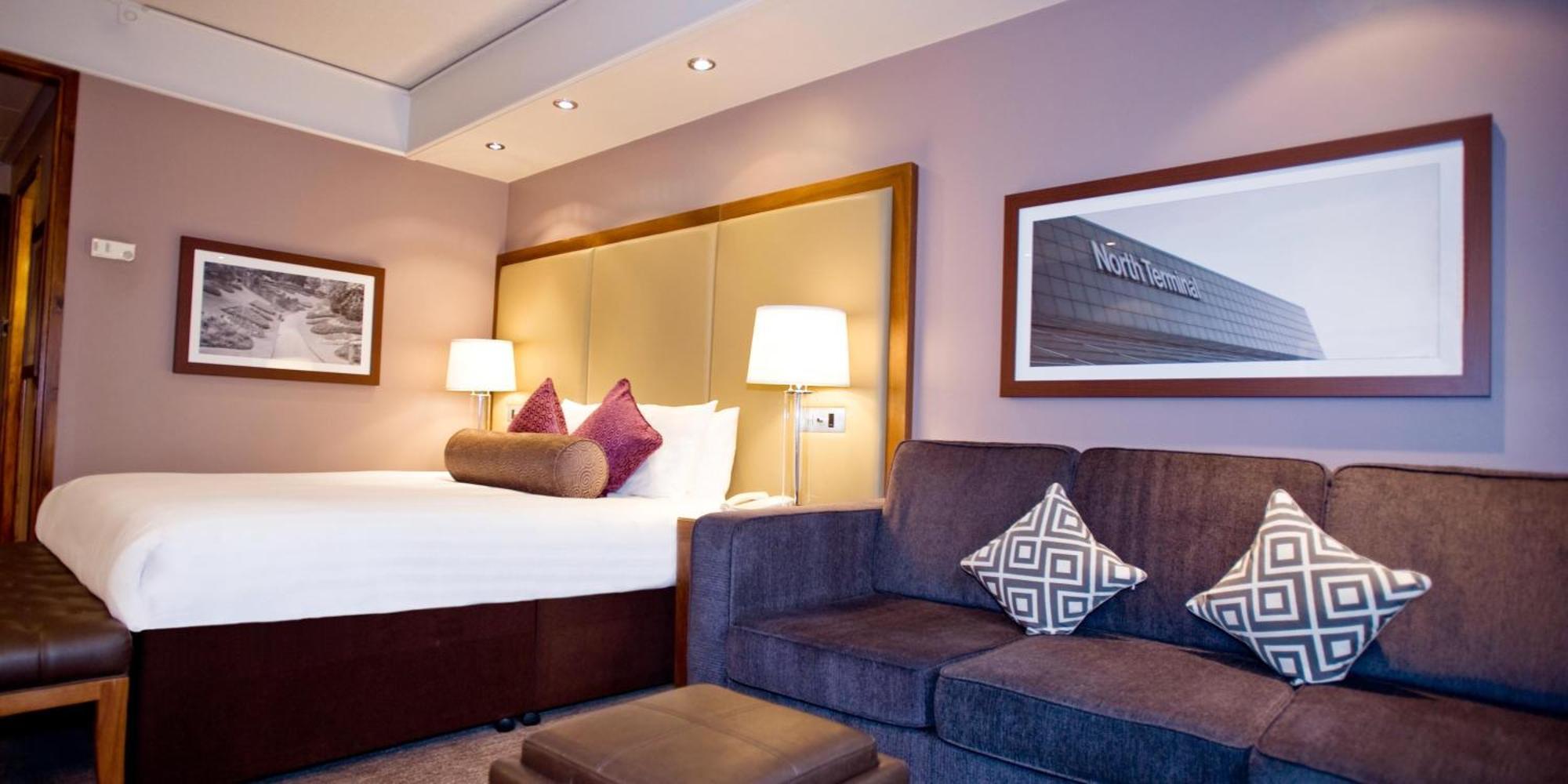 Sandman Signature London Gatwick Hotel Кроули Екстериор снимка